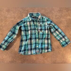 Boys Size 5 Plaid Button Down Long Sleeve